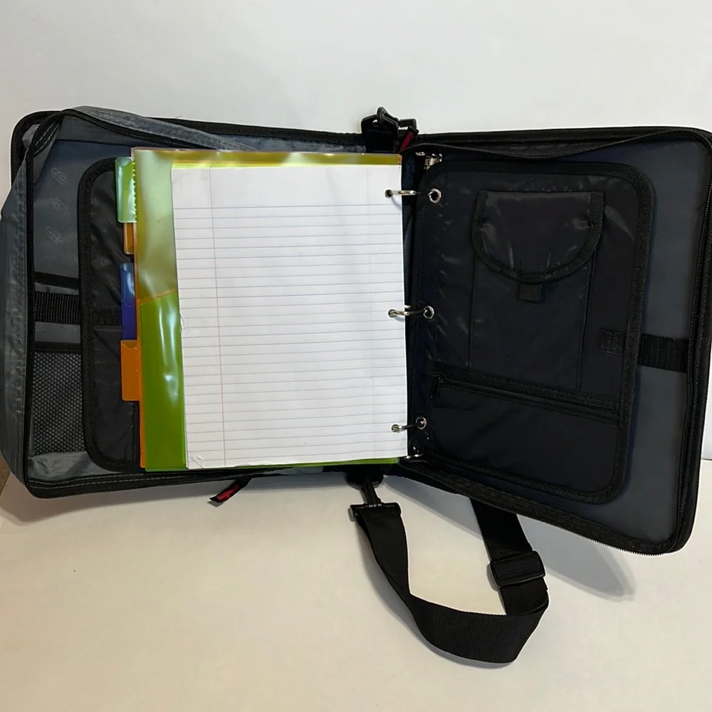 NEW Case-It The Dual Ring Zipper Binder with Shoulder Strap, Black and Gray